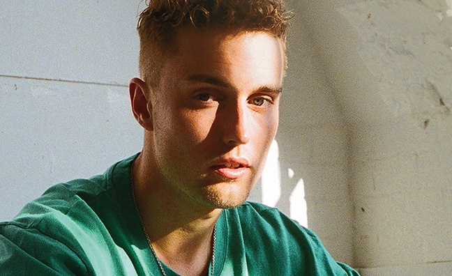 Sam Fender and Polydor talk Seventeen Going Under